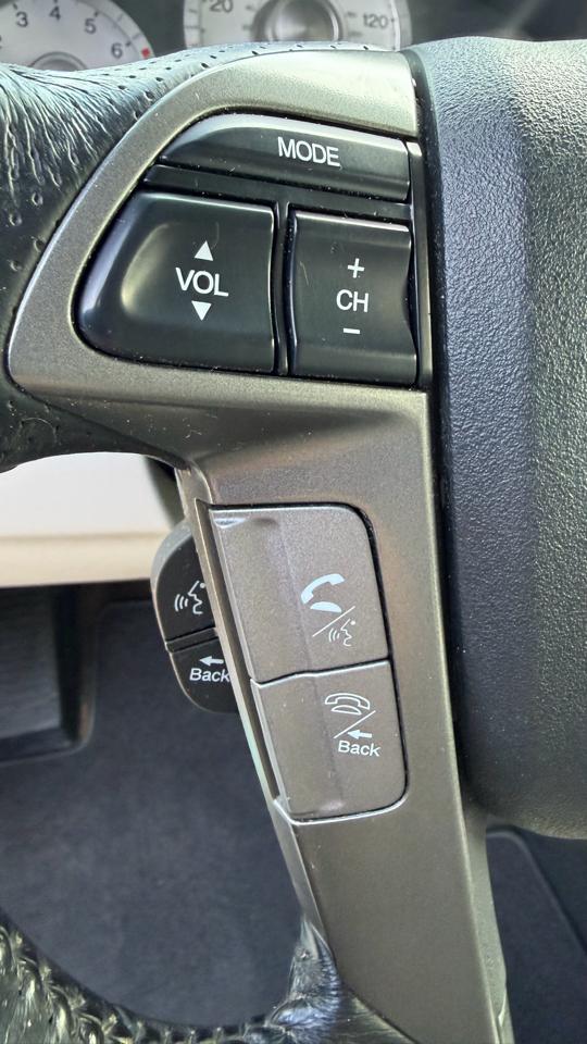 Honda Pilot 2WD 4dr EX-L w/Navi 2011