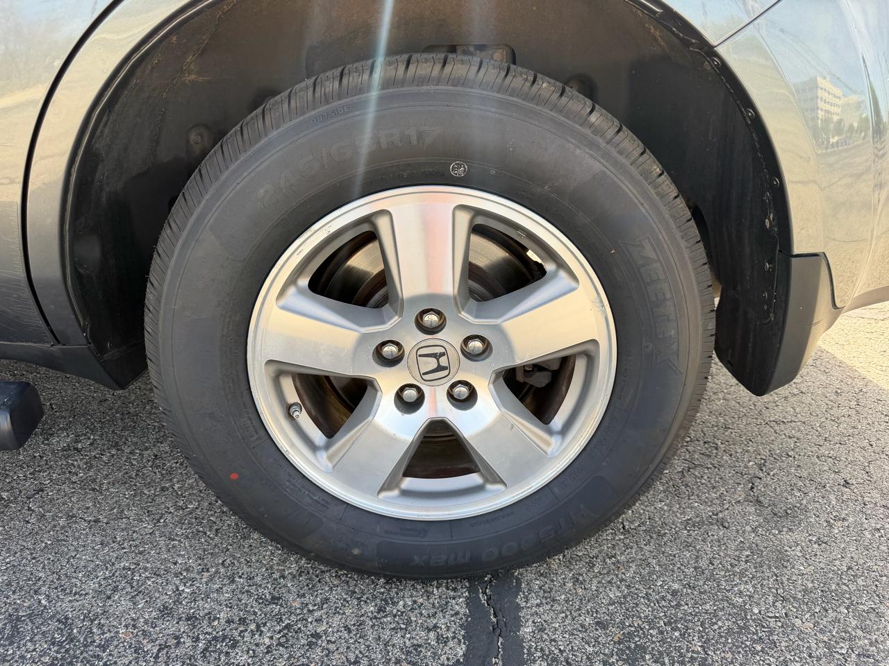 Honda Pilot 2WD 4dr EX-L w/Navi 2011