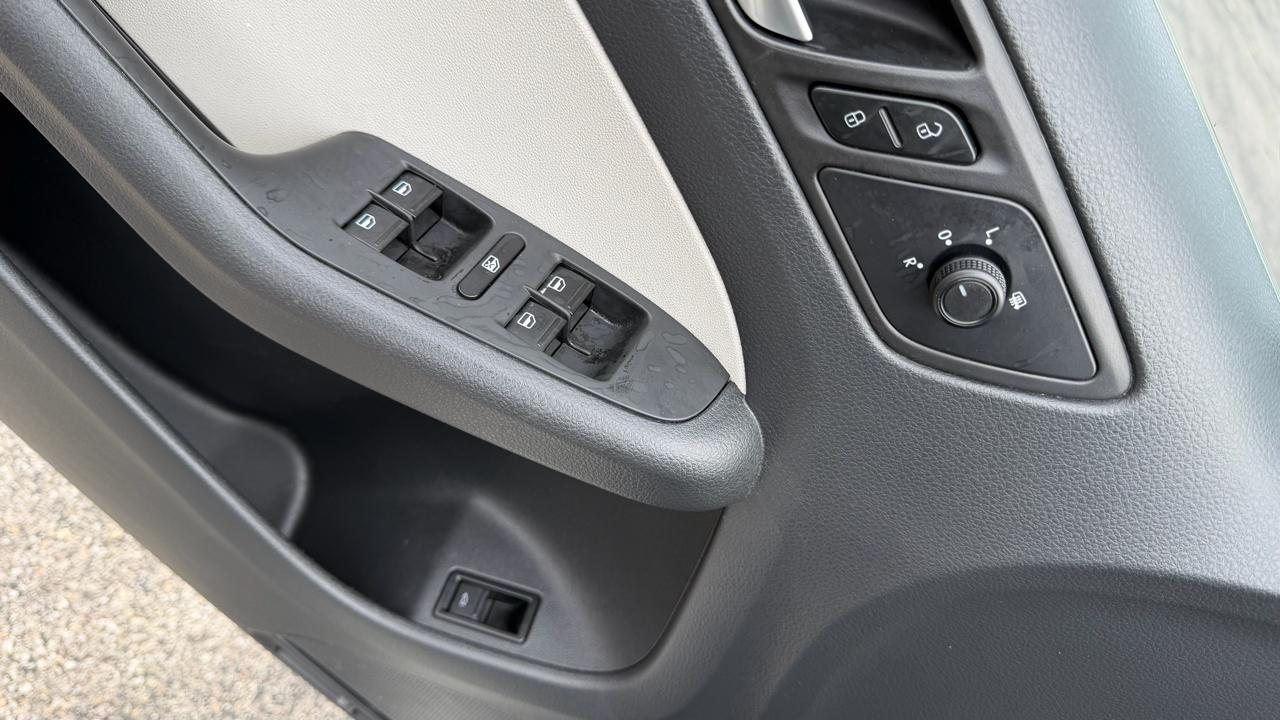 Volkswagen Jetta Sedan 4dr Man 1.8T SE 2015