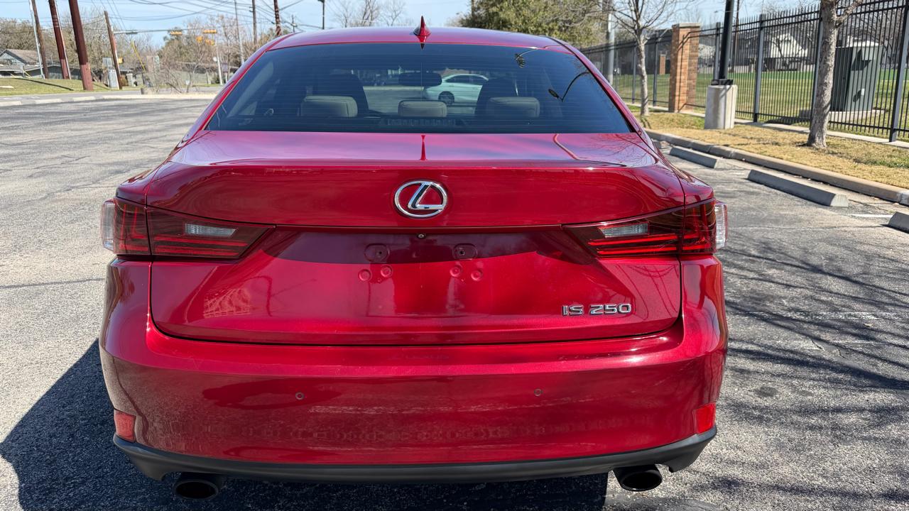 Lexus IS 250 4dr Sport Sdn RWD 2015