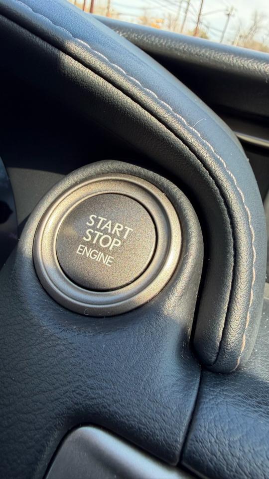 Lexus IS 250 4dr Sport Sdn RWD 2015