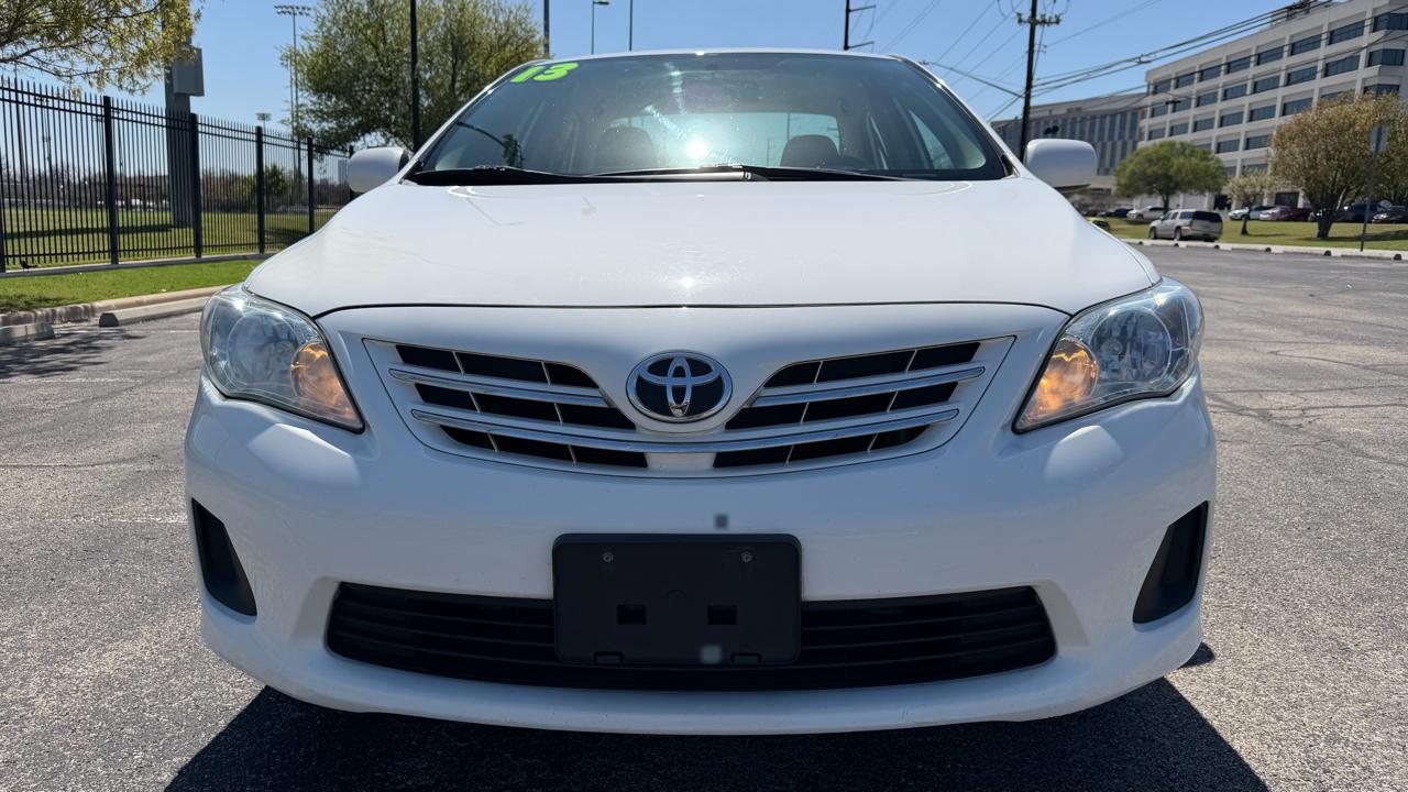 Toyota Corolla 4dr Sdn Auto LE Special Edition (Natl) 2013