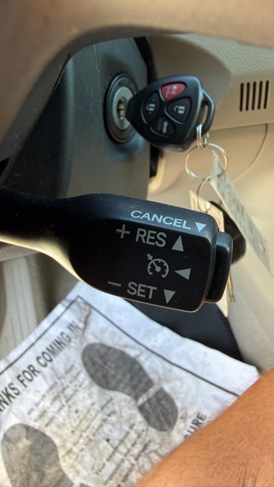 Toyota Corolla 4dr Sdn Auto LE Special Edition (Natl) 2013