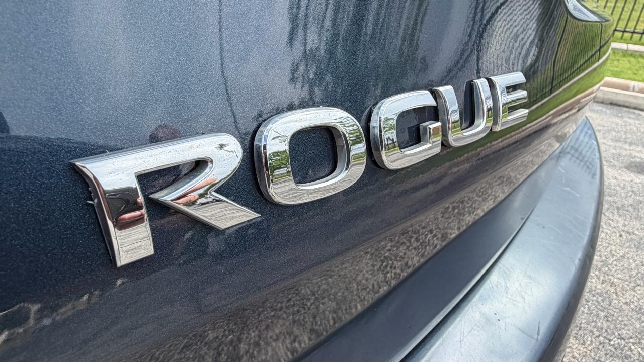 Nissan Rogue AWD 4dr SV 2015