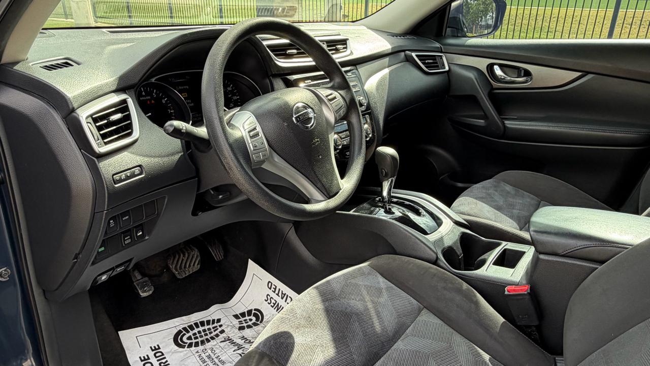 Nissan Rogue AWD 4dr SV 2015