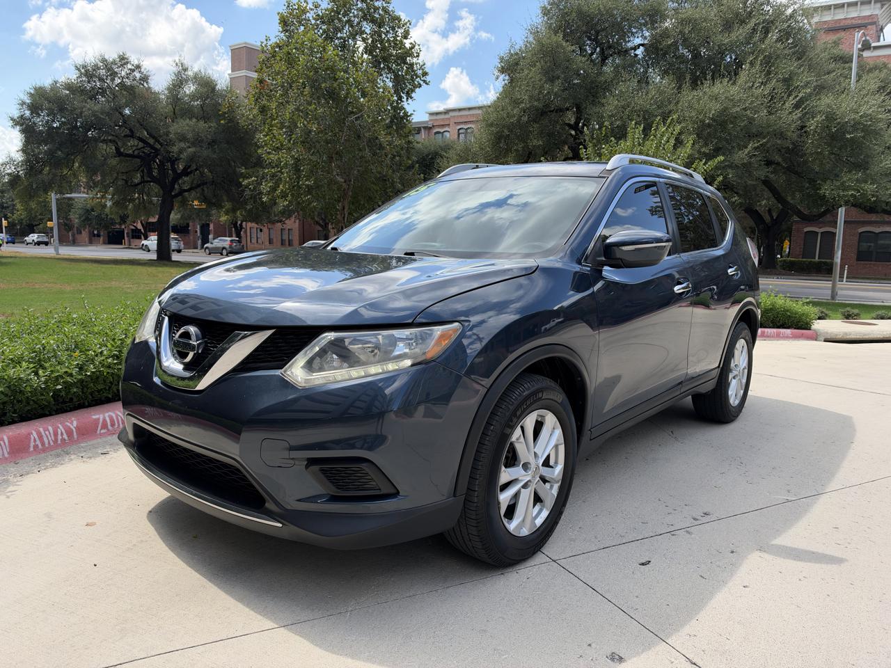 Nissan Rogue AWD 4dr SV 2015