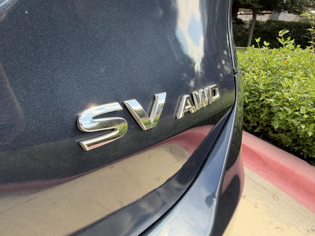 Nissan Rogue AWD 4dr SV 2015