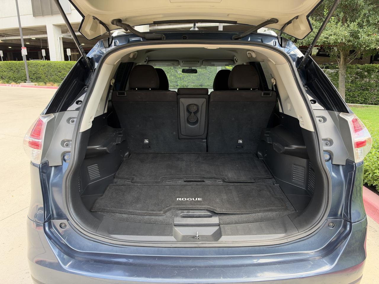 Nissan Rogue AWD 4dr SV 2015