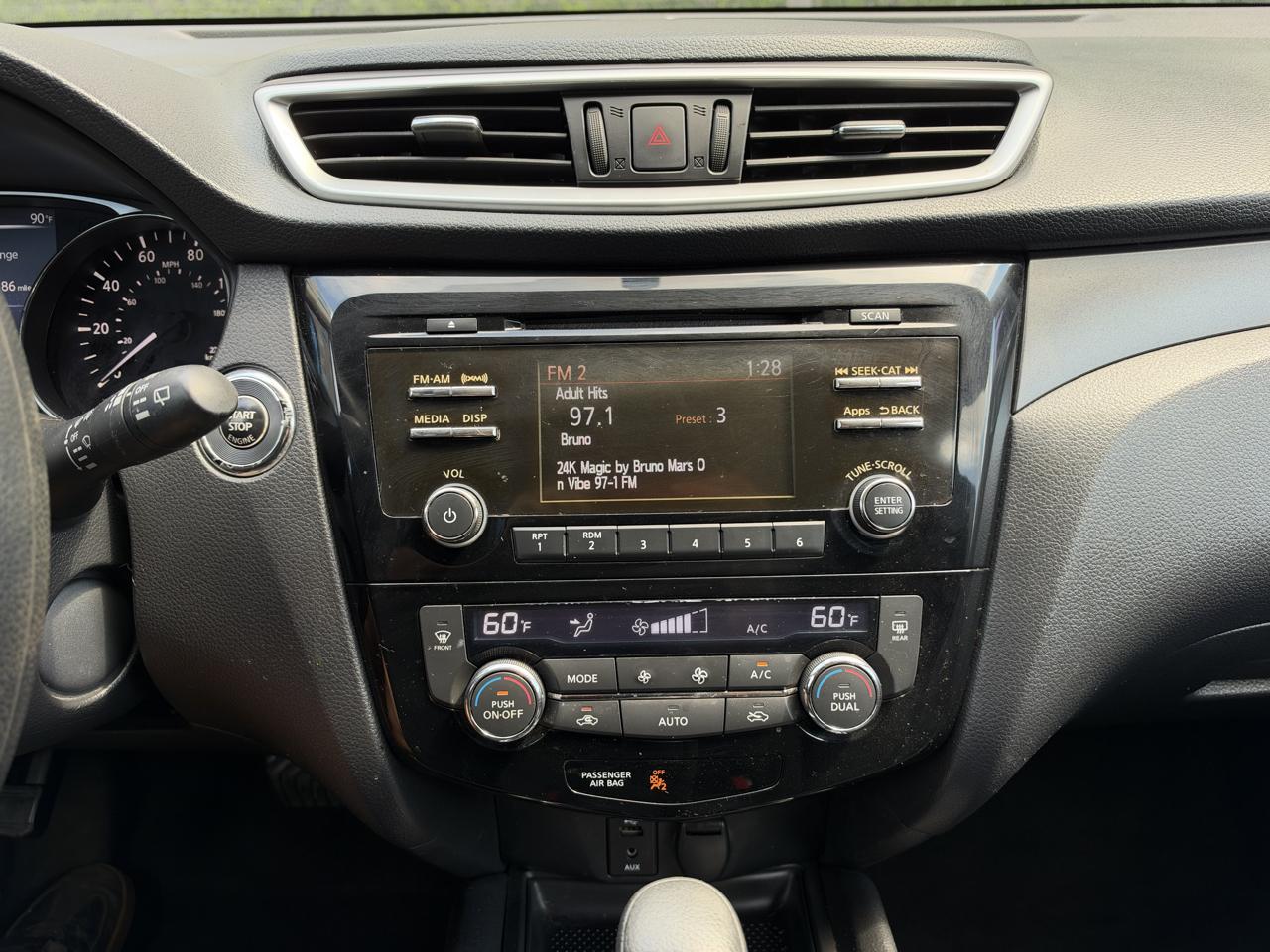 Nissan Rogue AWD 4dr SV 2015