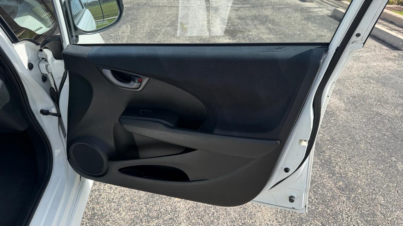 Honda Fit 5dr HB Auto Sport w/Navi 2011