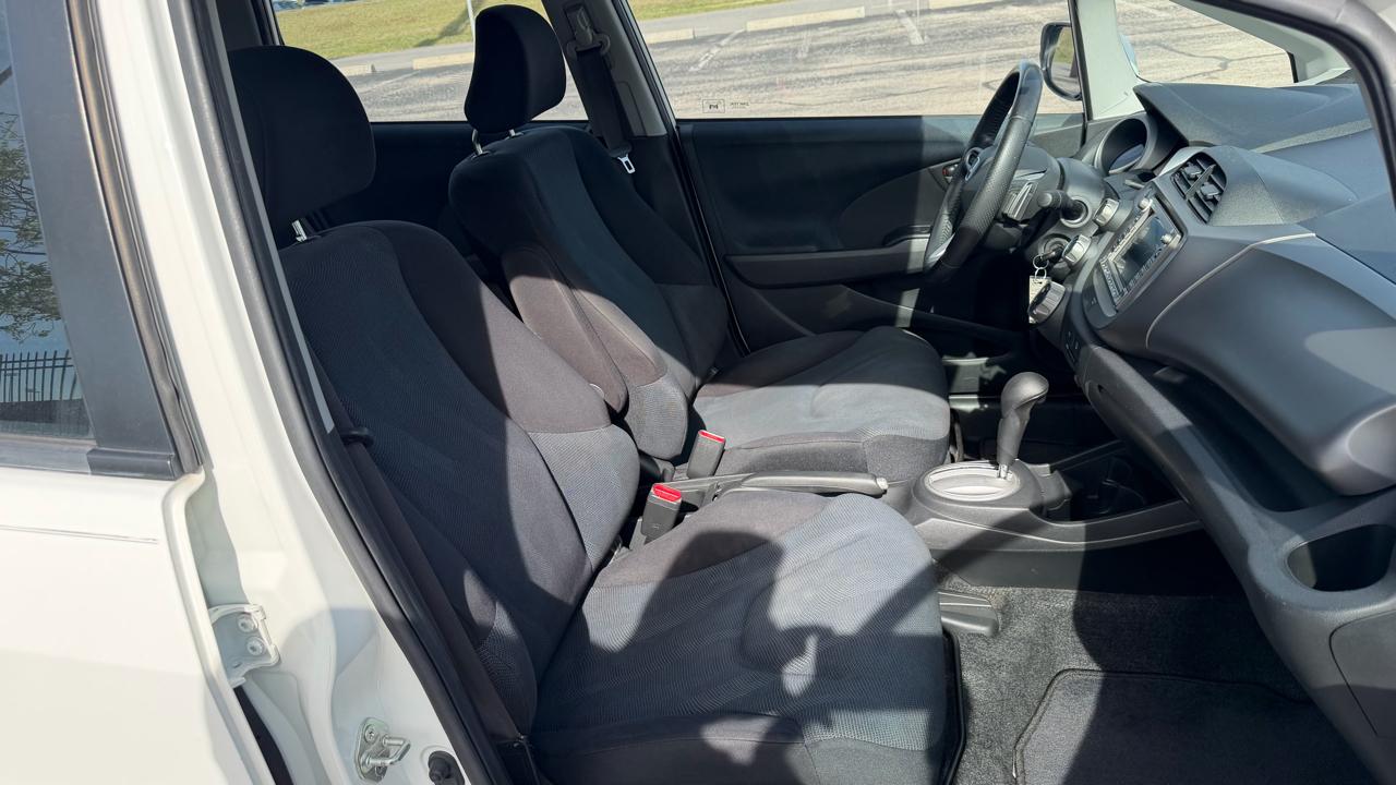 Honda Fit 5dr HB Auto Sport w/Navi 2011