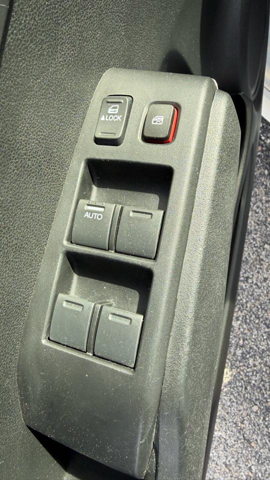 Honda Fit 5dr HB Auto Sport w/Navi 2011