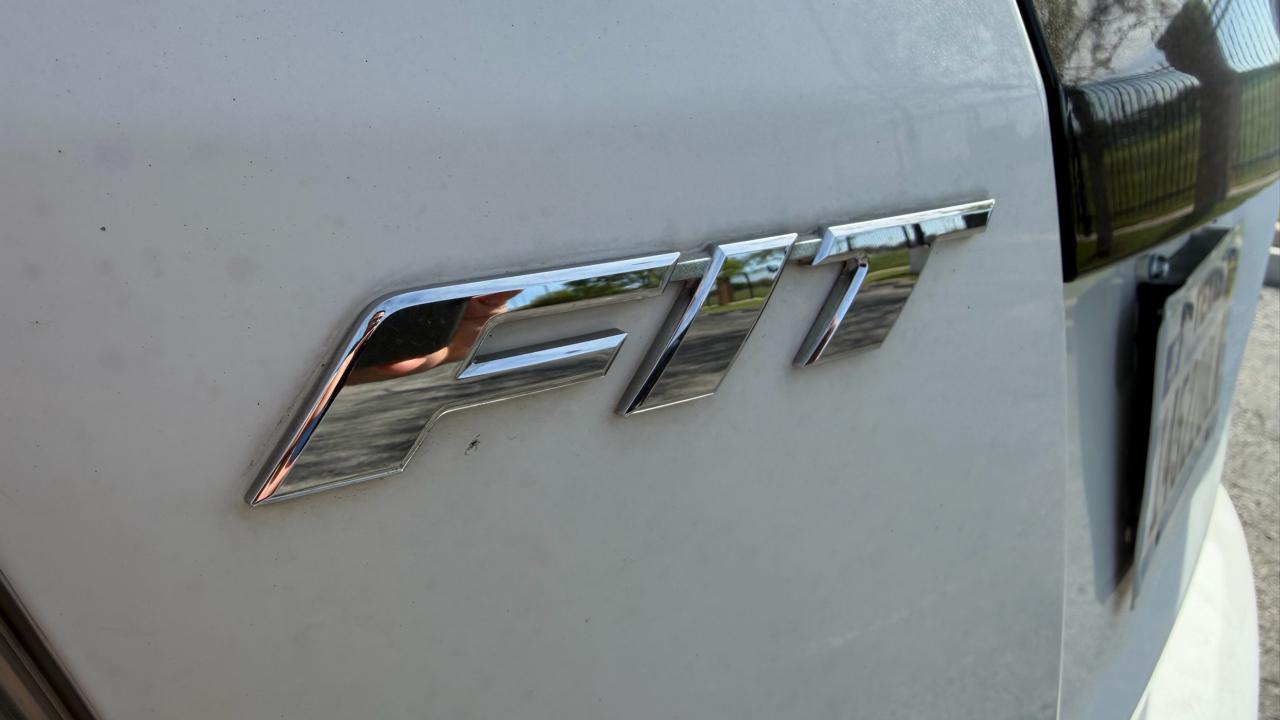 Honda Fit 5dr HB Auto Sport w/Navi 2011