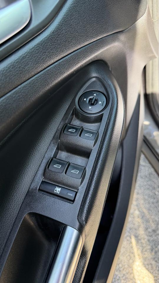 Ford Escape SE FWD 2018