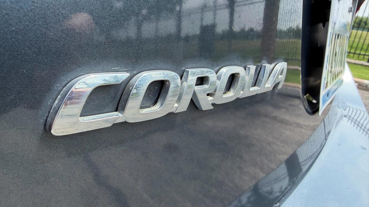 Toyota Corolla 4dr Sdn CVT LE ECO (Natl) 2014