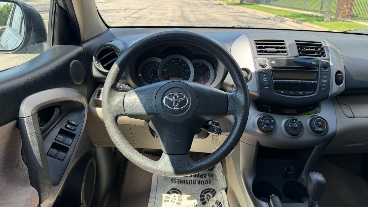 Toyota RAV4 FWD 4dr 4-cyl 4-Spd AT (Natl) 2008