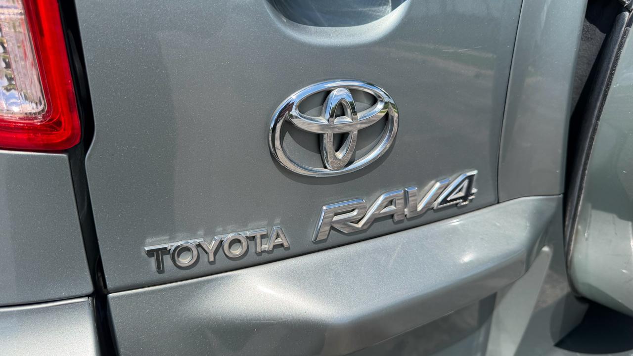 Toyota RAV4 FWD 4dr 4-cyl 4-Spd AT (Natl) 2008