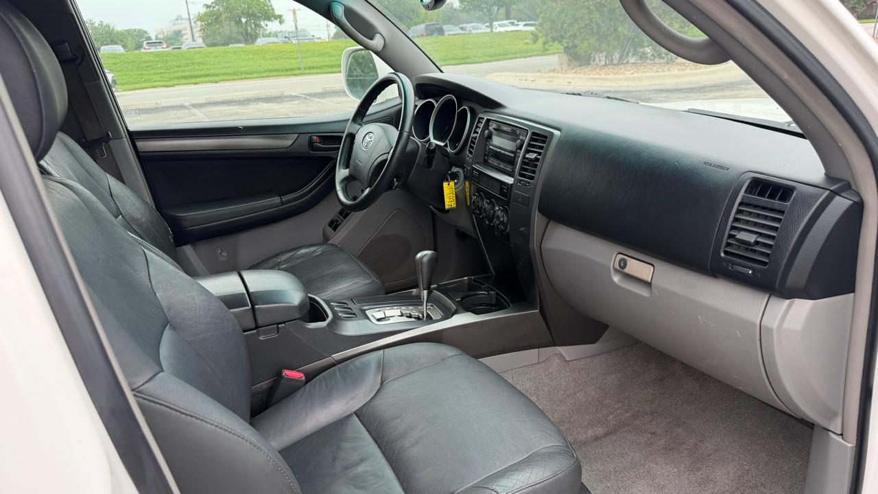 Toyota 4Runner 4dr SR5 V8 Auto (Natl) 2006