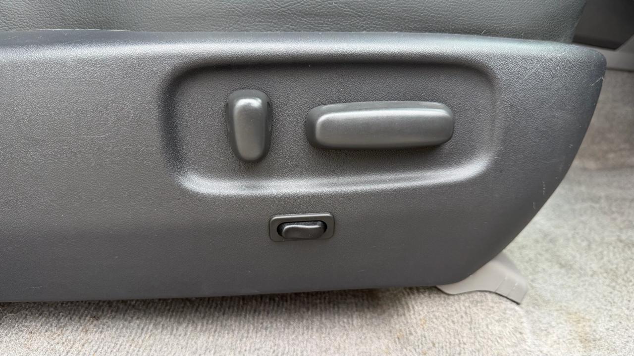 Toyota 4Runner 4dr SR5 V8 Auto (Natl) 2006