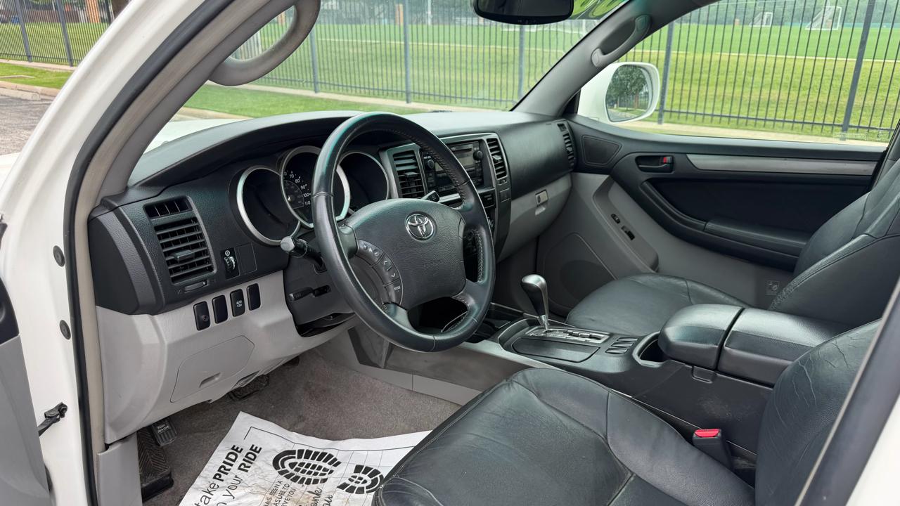 Toyota 4Runner 4dr SR5 V8 Auto (Natl) 2006