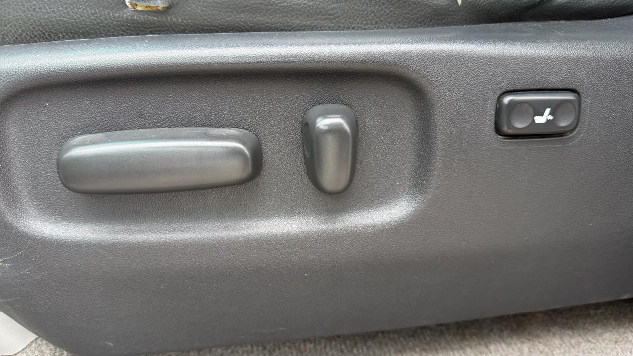 Toyota 4Runner 4dr SR5 V8 Auto (Natl) 2006