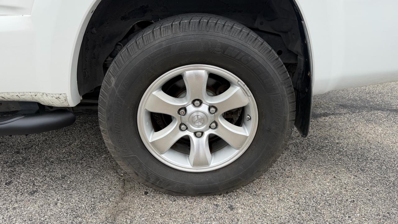 Toyota 4Runner 4dr SR5 V8 Auto (Natl) 2006