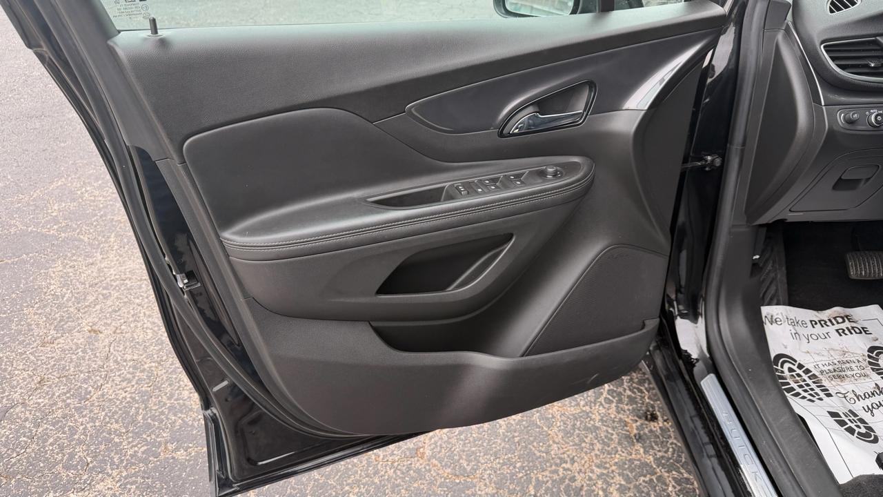 Buick Encore FWD 4dr Preferred 2022
