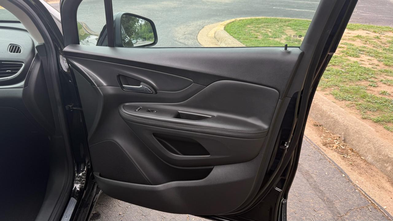 Buick Encore FWD 4dr Preferred 2022