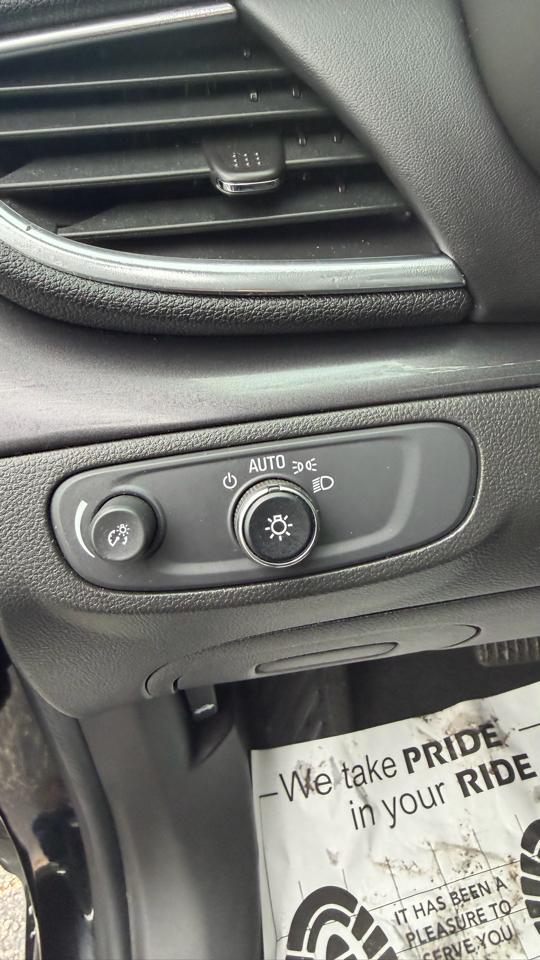 Buick Encore FWD 4dr Preferred 2022