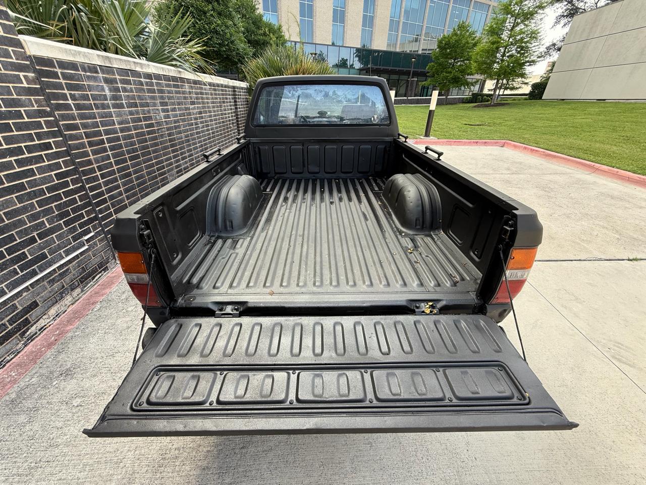 Dodge Ram 50 Base 105" WB 1987
