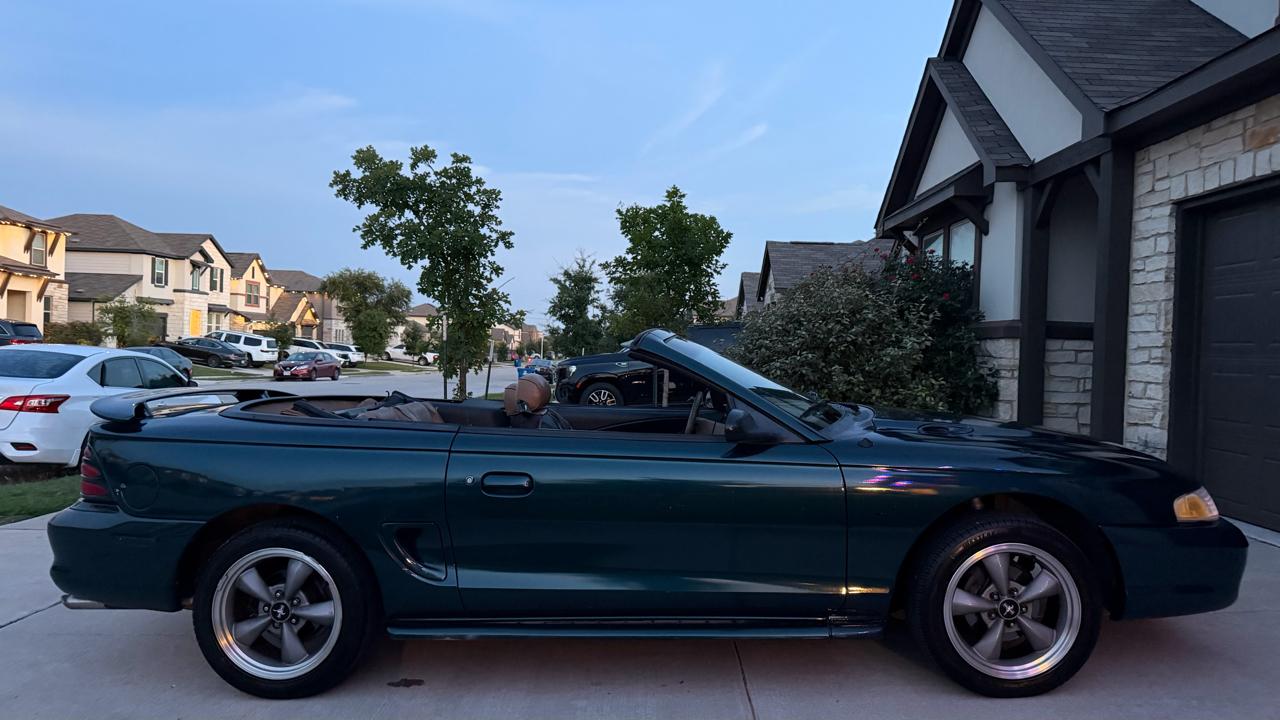 Ford Mustang 2dr Convertible GT 1994