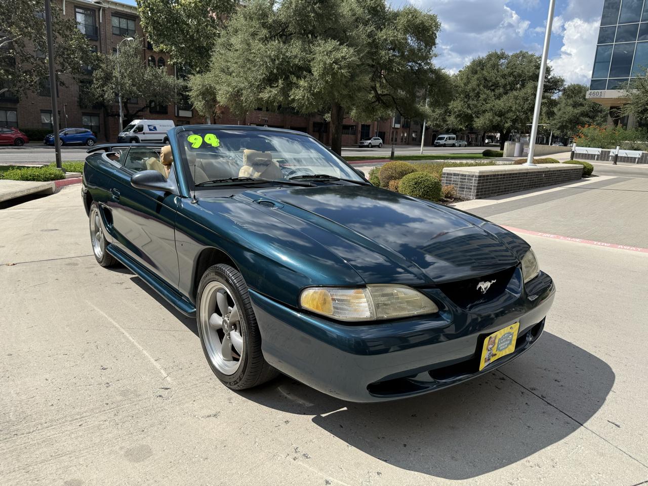 Ford Mustang 2dr Convertible GT 1994