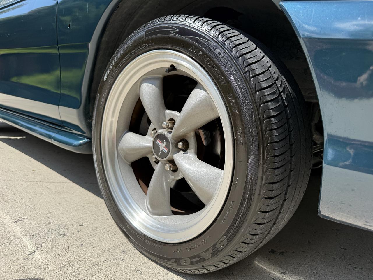 Ford Mustang 2dr Convertible GT 1994