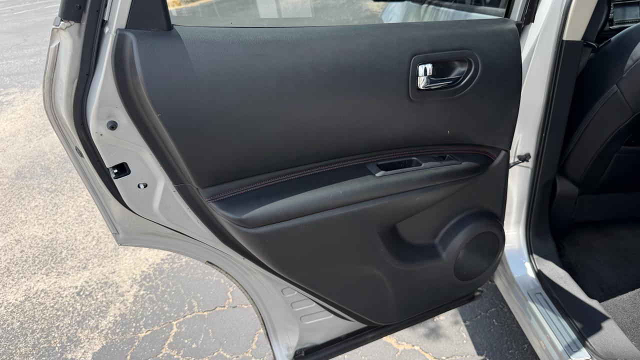 Nissan Rogue FWD 4dr SL 2013