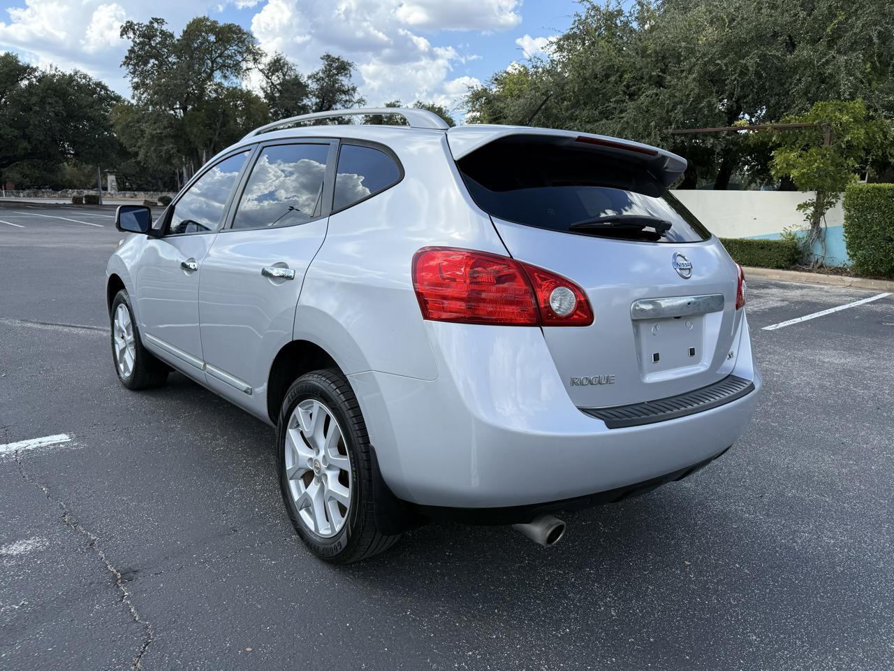 Nissan Rogue FWD 4dr SL 2013