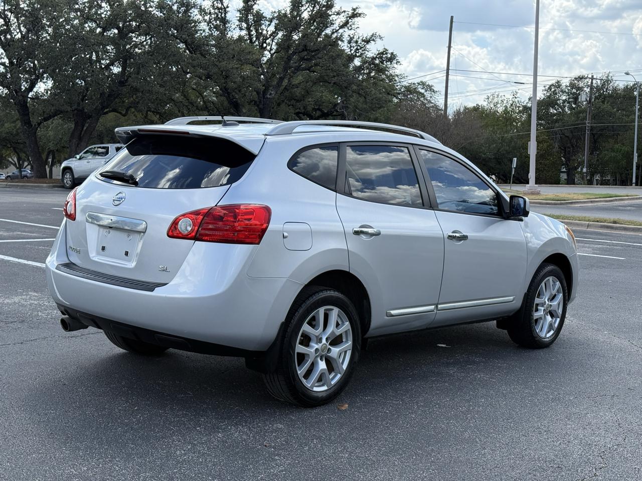 Nissan Rogue FWD 4dr SL 2013