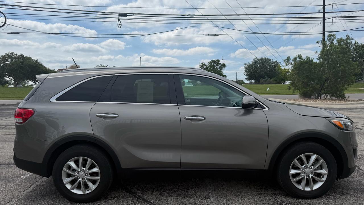 Kia Sorento LX FWD 2017
