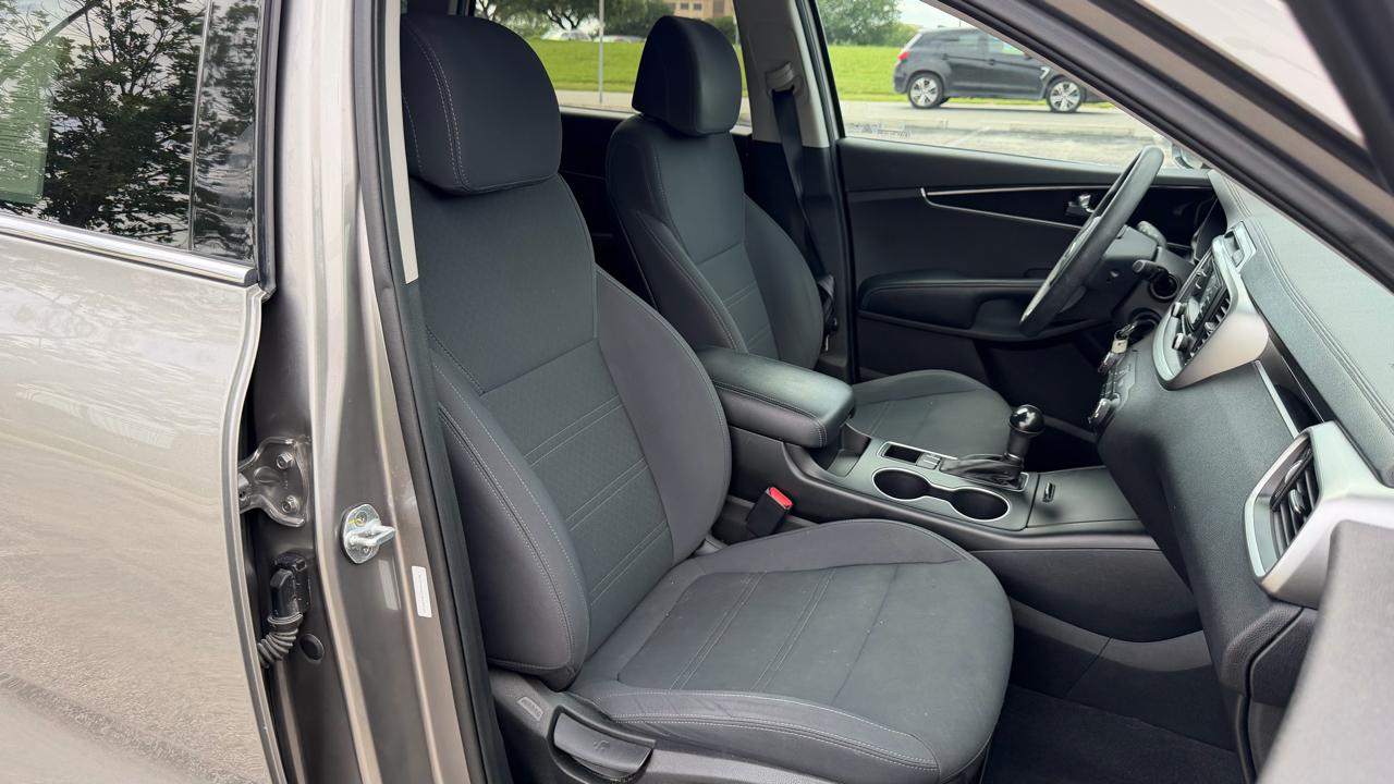 Kia Sorento LX FWD 2017