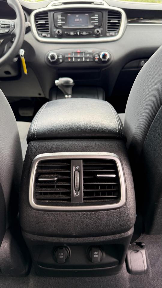 Kia Sorento LX FWD 2017