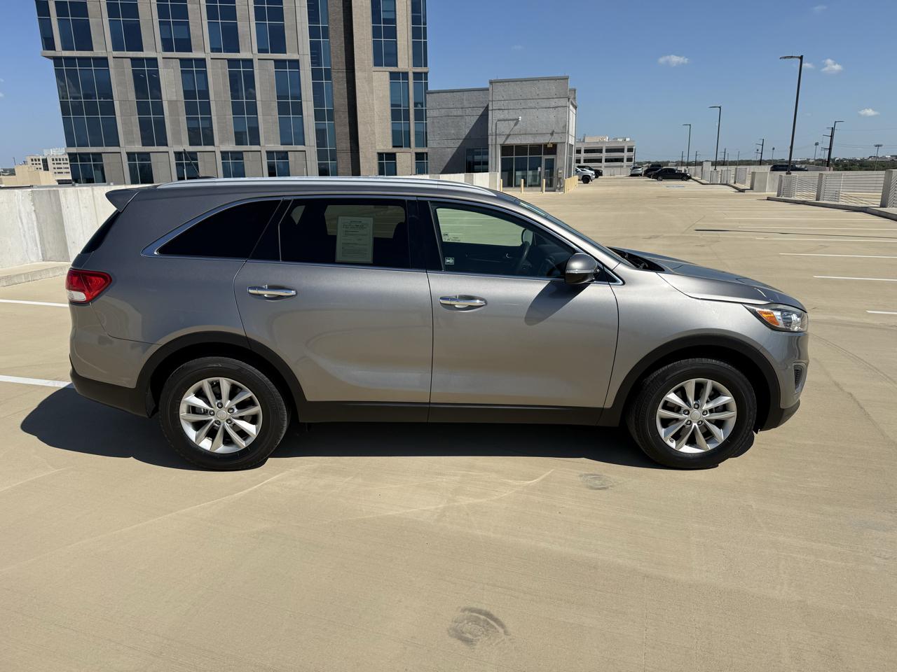 Kia Sorento LX FWD 2017