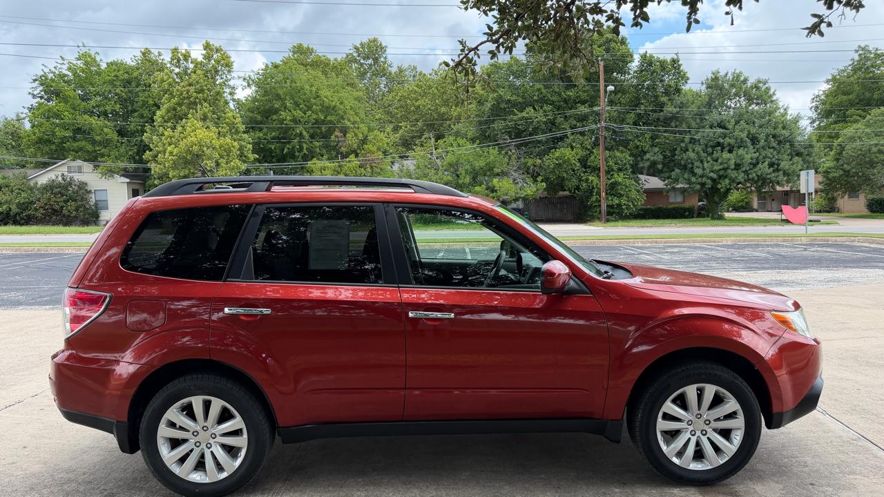 Subaru Forester 4dr Auto 2.5X Limited 2011