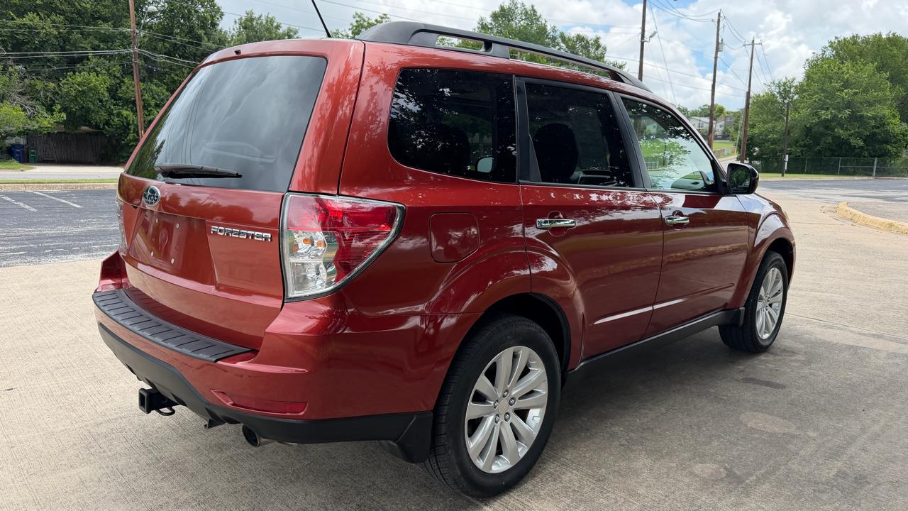 Subaru Forester 4dr Auto 2.5X Limited 2011