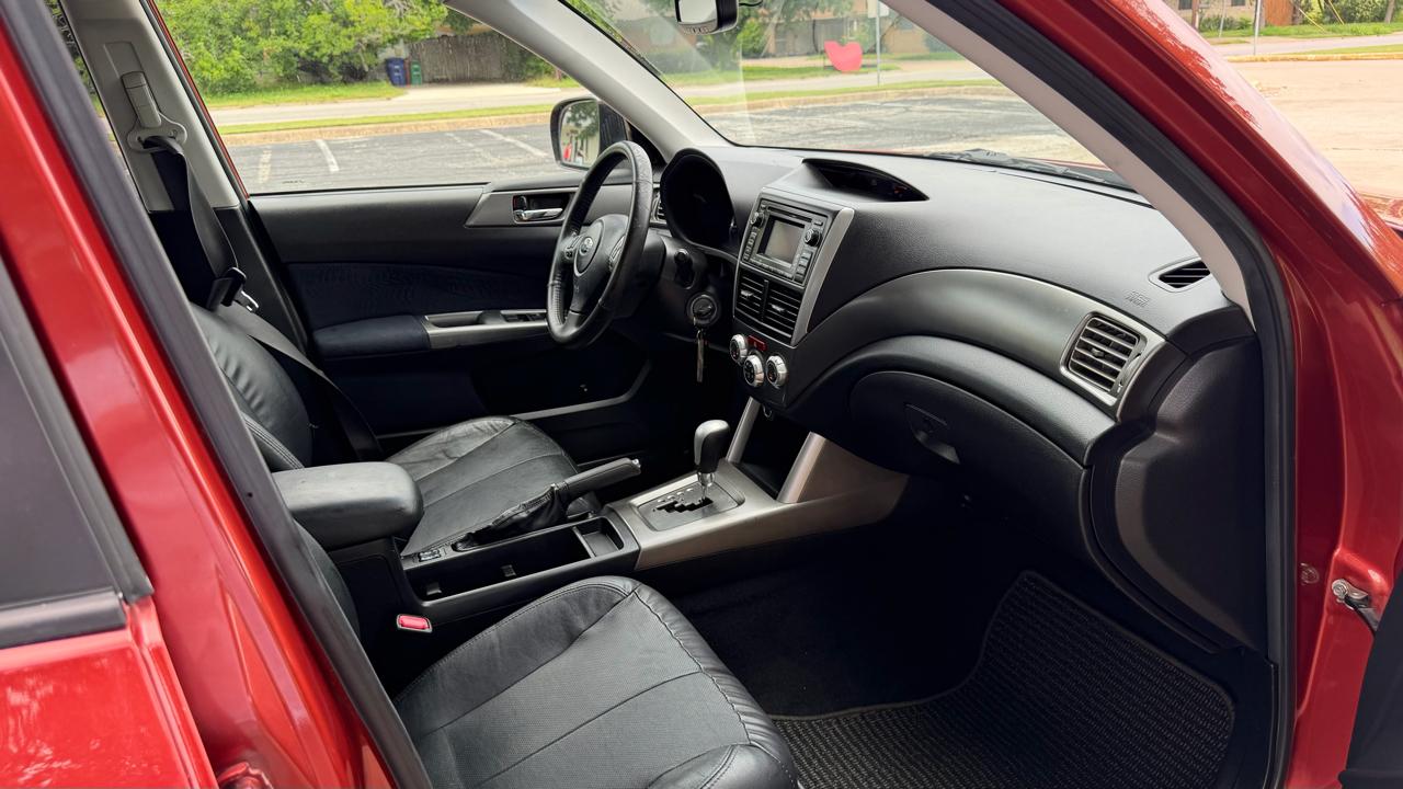 Subaru Forester 4dr Auto 2.5X Limited 2011