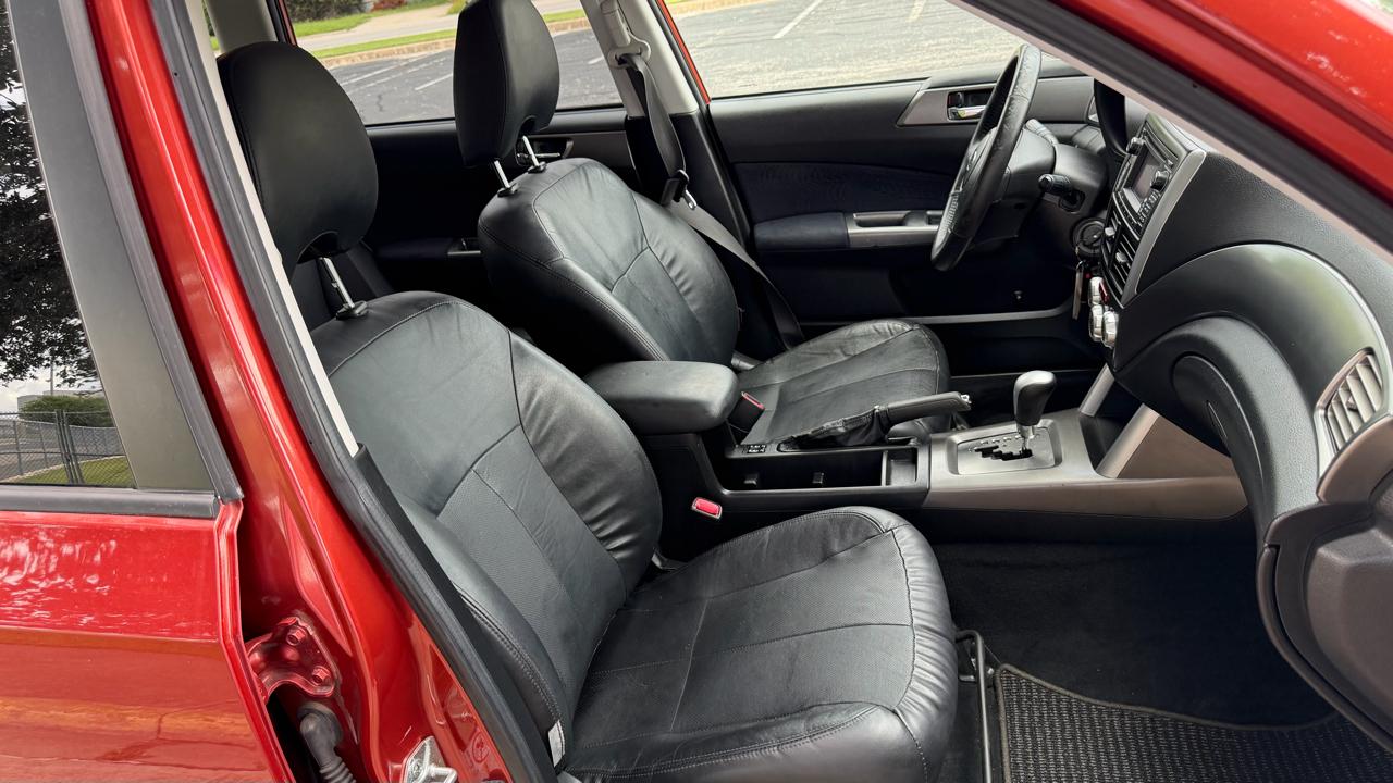 Subaru Forester 4dr Auto 2.5X Limited 2011