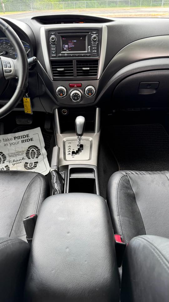 Subaru Forester 4dr Auto 2.5X Limited 2011