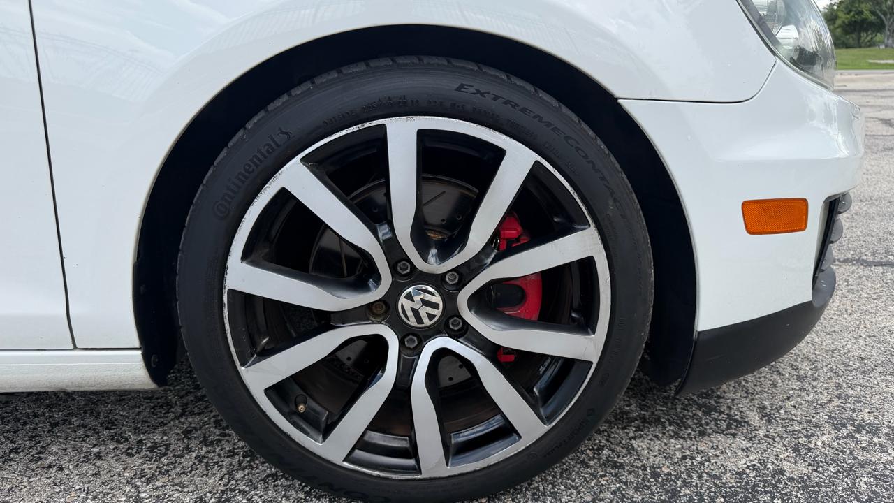 Volkswagen GTI 4dr HB DSG Driver's Edition PZEV 2014