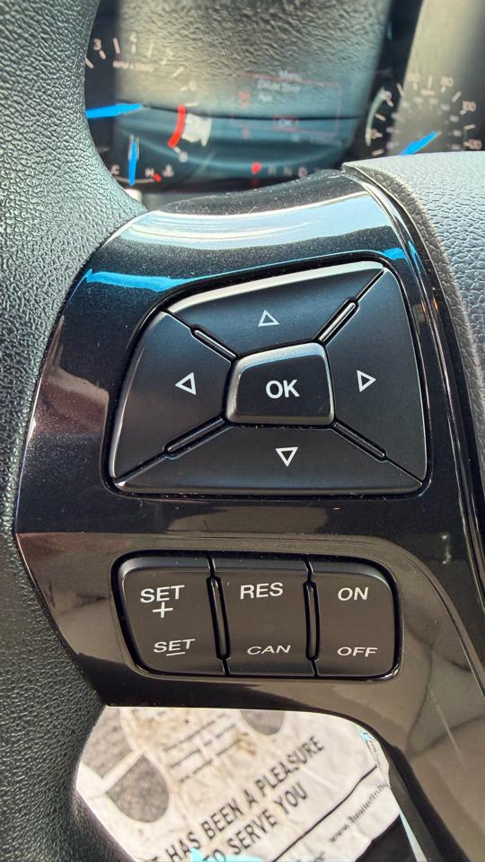 Ford Explorer Base FWD 2017
