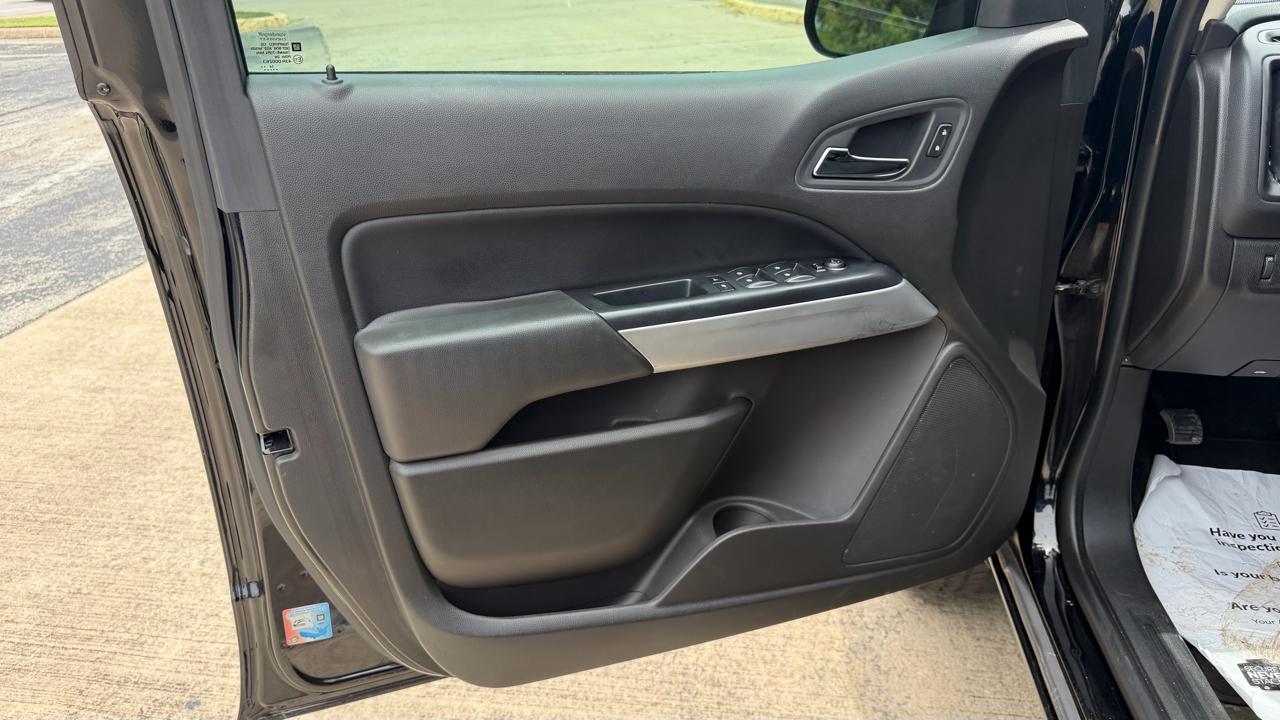 Chevrolet Colorado 2WD Crew Cab 128.3" LT 2015