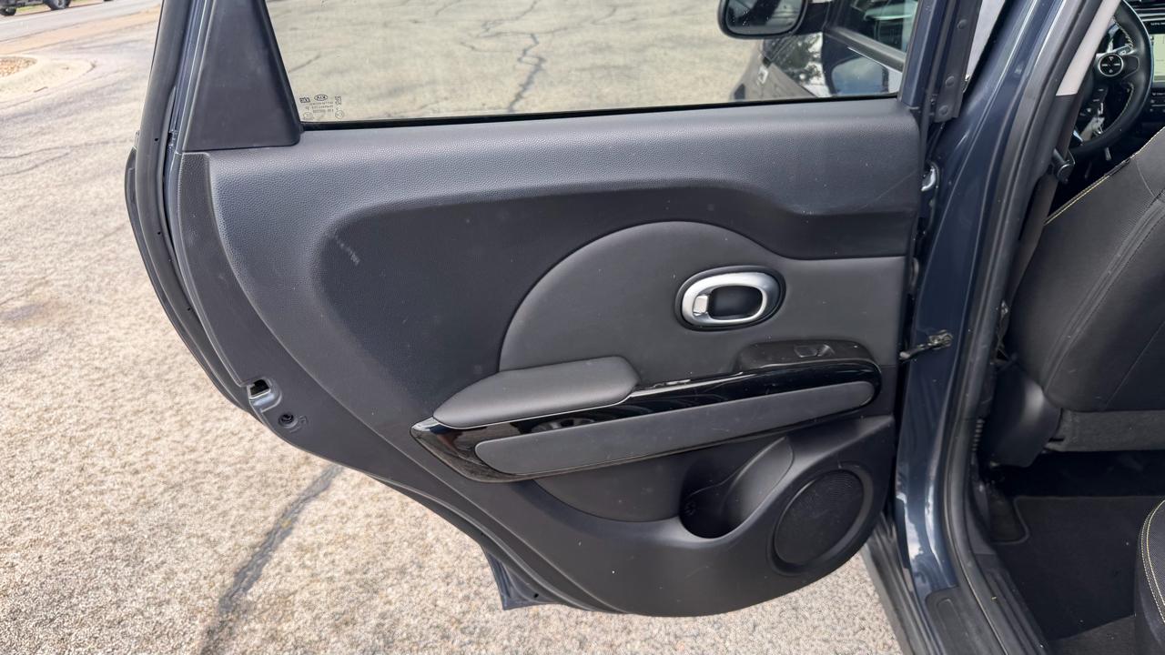 Kia Soul 5dr Wgn Auto + 2016