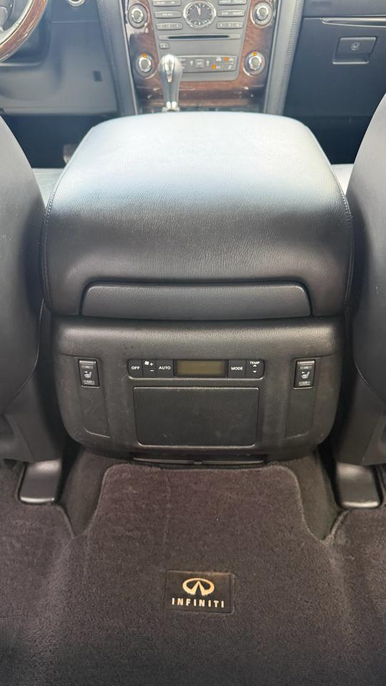 Infiniti QX80 2WD 4dr 2014